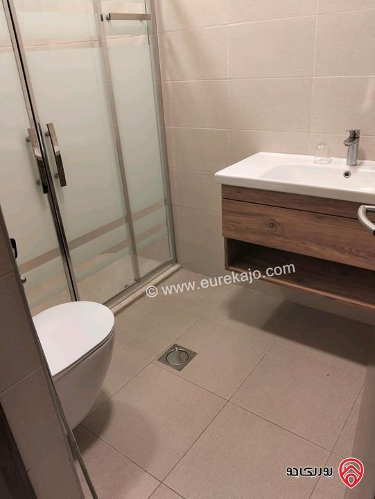 شقة فارغة طابق أول مساحة 90م للايجار في عمان - ضاحية النخيل 