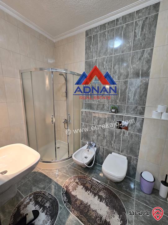 شقة مفروشة مساحة 190 متر طابق ثاني للإيجار في عمان - الرابية