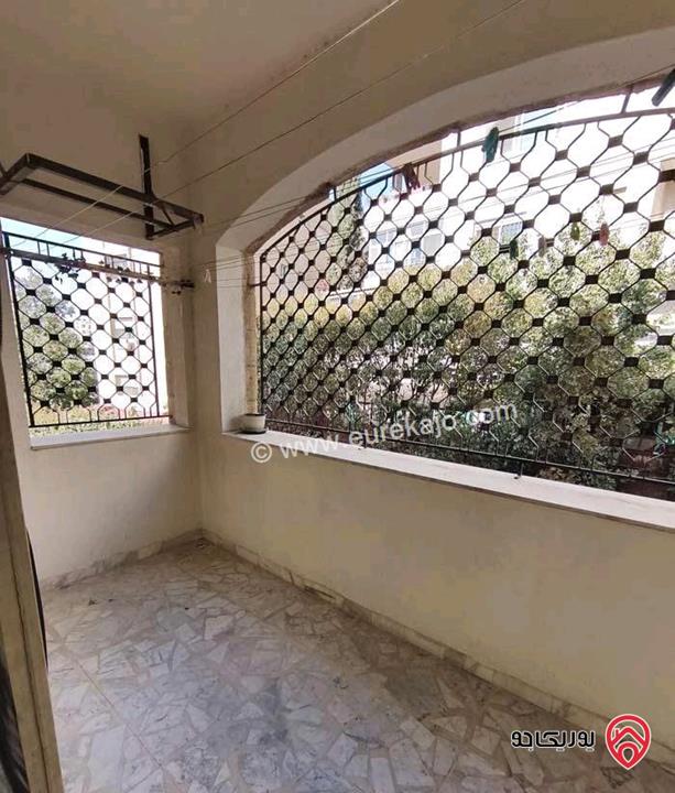 شقة فارغة طابق شبه أرضي مساحة 130م للايجار في عمان - ضاحية الرشيد 