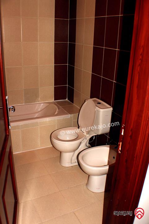 شقة مساحة 200م طابق ثالث للبيع في عمان - مرج الحمام