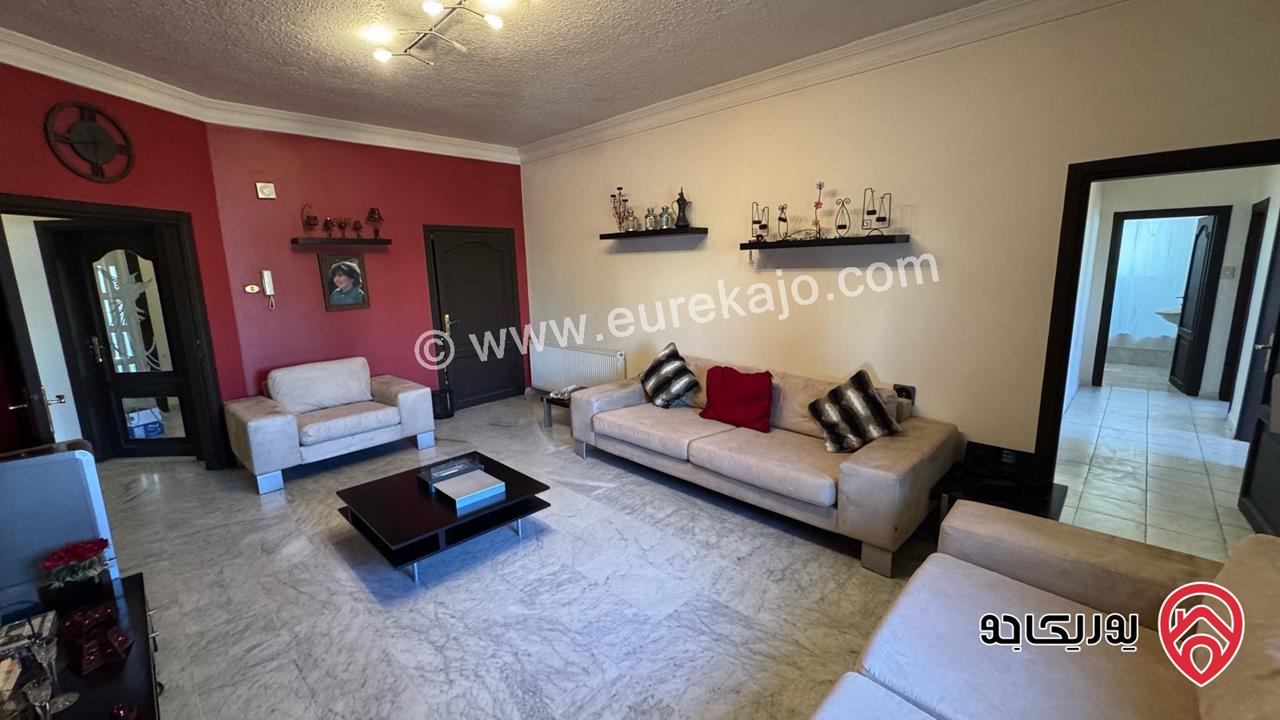 شقة مساحة 235م طابق ثاني للبيع في عمان - دير غبار 