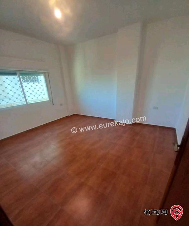 شقة طابق أول مساحة 160م للبيع في الزرقاء - البتراوي