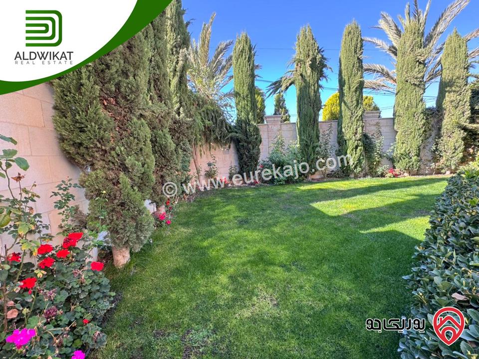 فيلا مستقلة للبيع في منجا/ مادبا مساحة البناء 1400م ومساحة الارض 1000م موقع مميز فلل حديثة