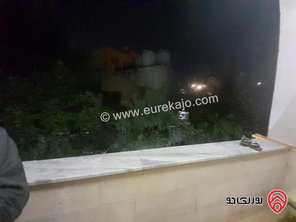 فيلا مكونة من طابقين على أرض 581م للبيع في عمان - طبربور ابو عليا