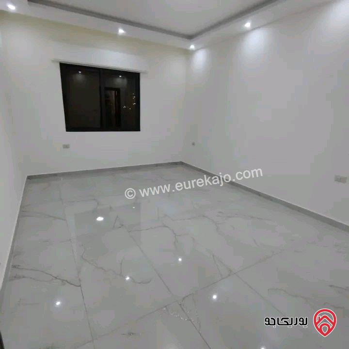 شقة مساحة 161م طابق أول للبيع في عمان - البنيات