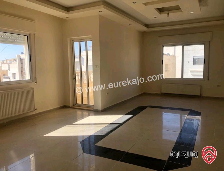 شقة واسعة مساحة 173م طابق ثالث للإيجار في عمان - ام السماق الجنوبي من المالك