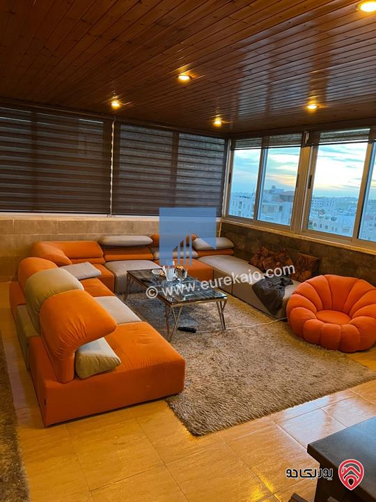 شقة مفروشة فاخرة للبيع في عمان - أم السماق قرب دوار النعيمات طابق ثالث 110م مع روف 110م تشطيب سوبر ديلوكس