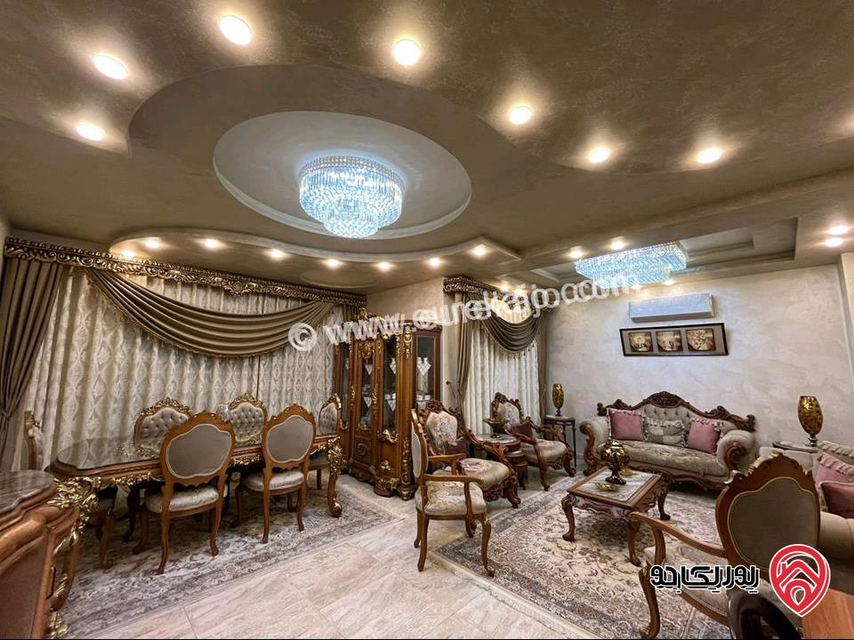 شقة سوبر ديلوكس للبيع العاجل طابق اول فني مساحة 200 م للبيع في اربد