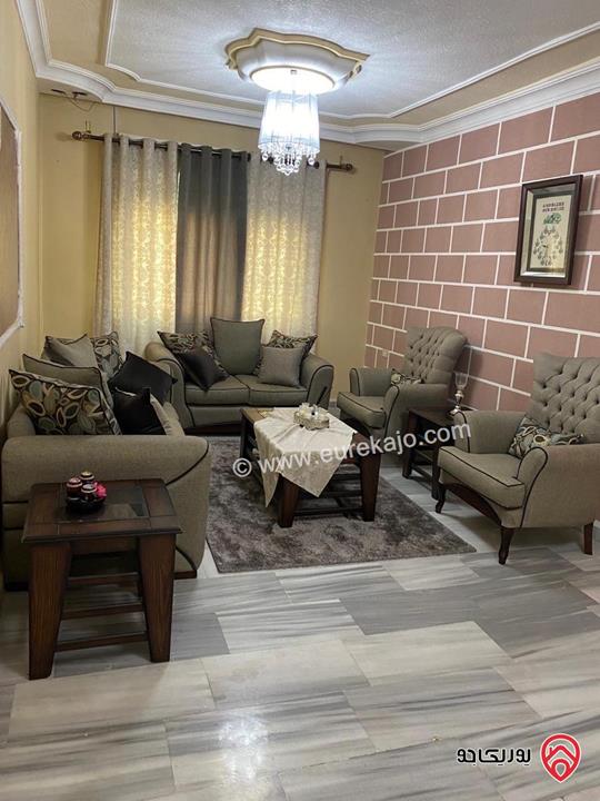 شقة طابق ثاني مساحة 150م للبيع في عمان - طبربور 