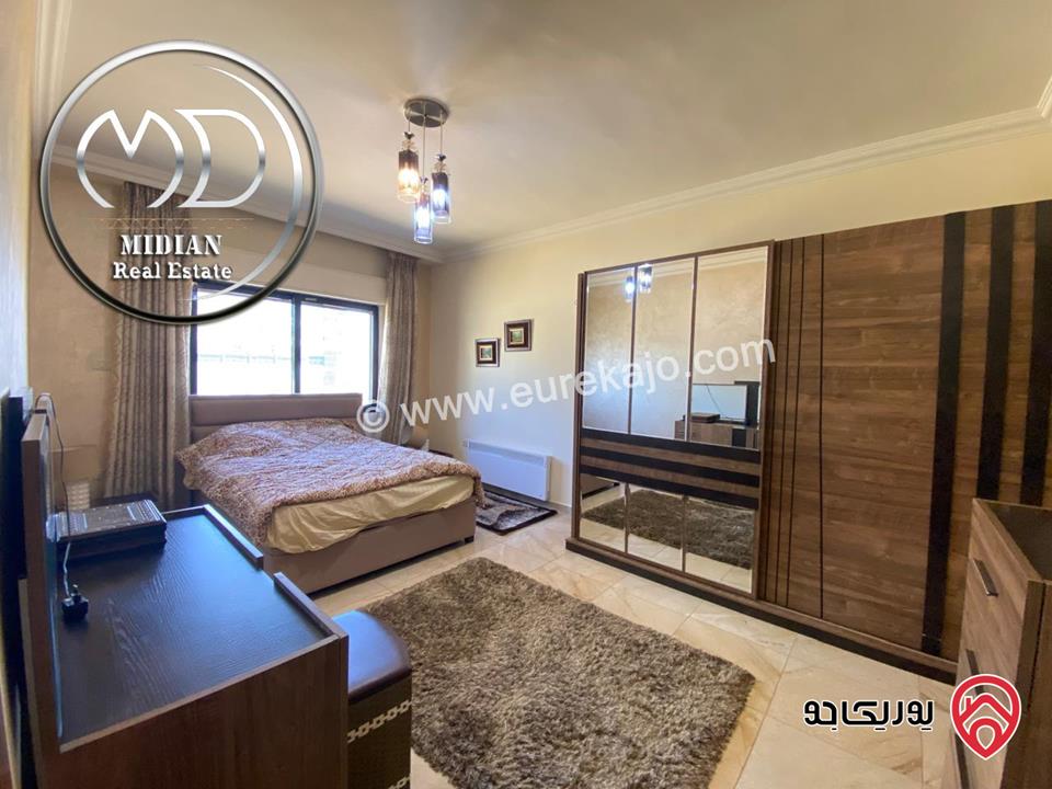 شقة مفروشة للايجار في عمان - ضاحية الامير راشد مساحة 100م طابق اول تشطيبات و فرش فاخر جداً