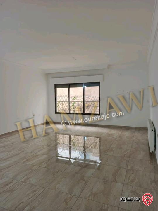 شقة مميزة شبه ارضية مساحة 200م داخلي و 120م خارجي للايجار في عمان - حي الصحابة 