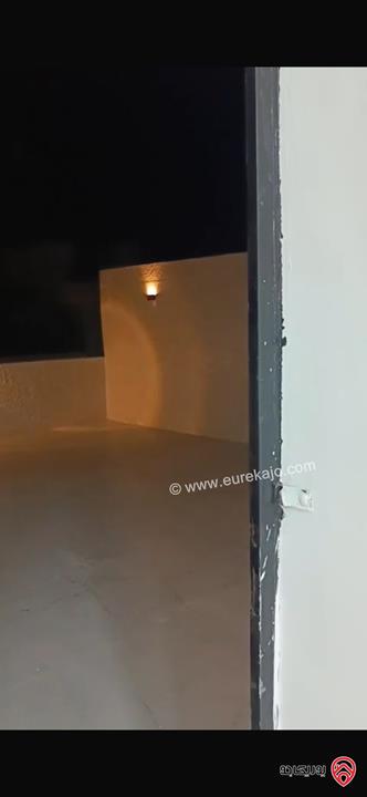 شقة طابقية مساحة 240م للإيجار في اربد غرب دوار العيادات