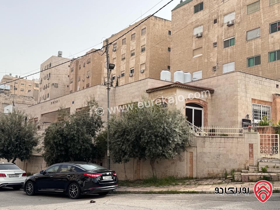 منزل مستقل مساحة 420م على أرض 900م للبيع في عمان - المدينة الرياضية