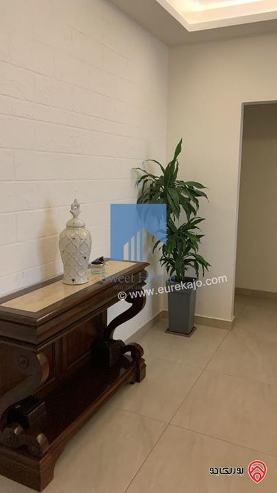 شقة فاخرة للبيع في عمان - دير غبار طابق ثاني 210م تشطيب سوبر ديلوكس