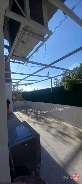 منزل مساحة 200م على أرض 430م للبيع في الزرقاء - الهاشمية 