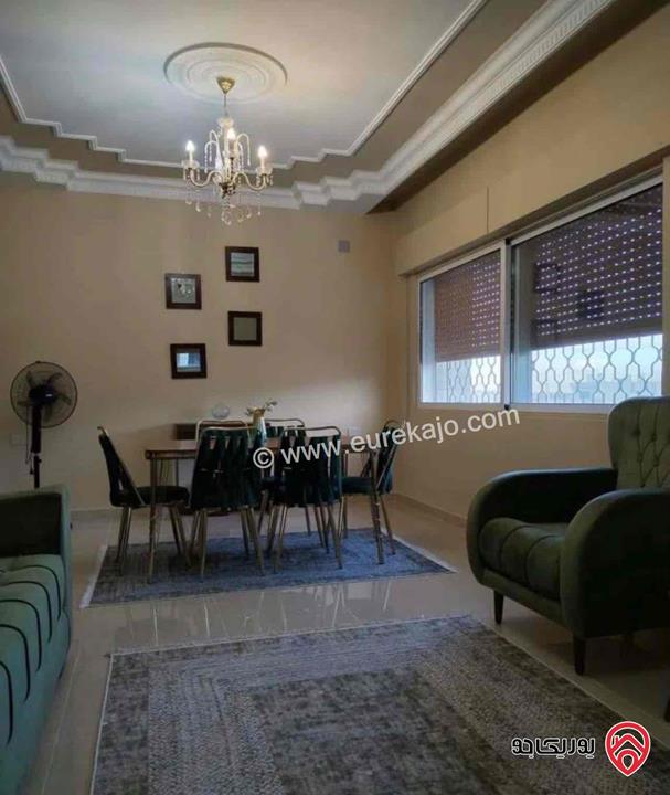 شقة طابق ثالث مساحة 130م للايجار في عمان - الرابية