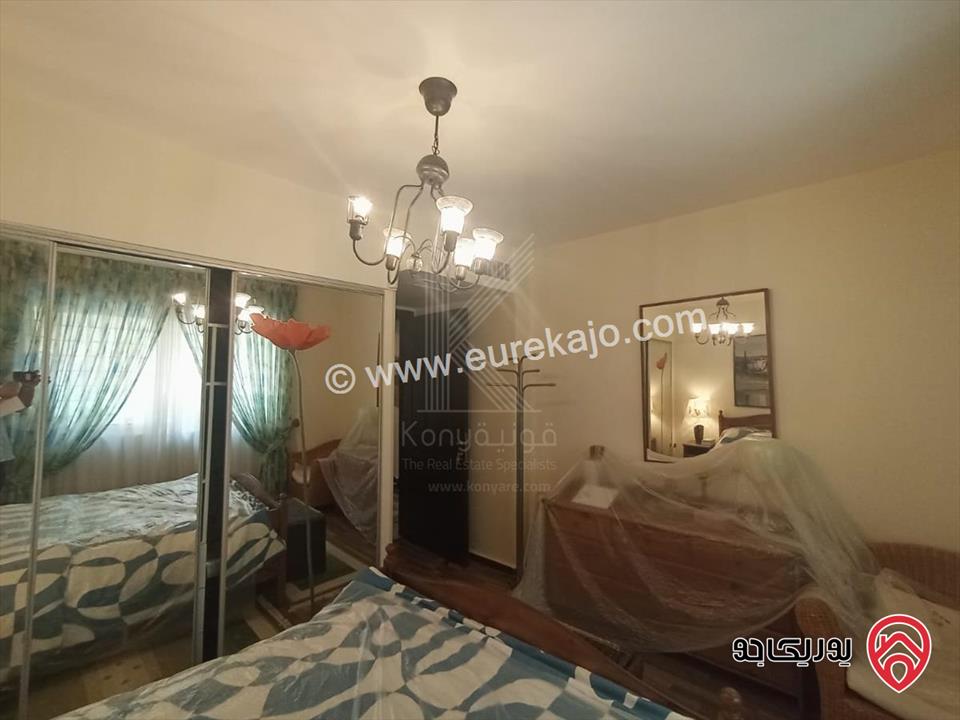 شقة فاخرة مفروشة مساحة 78م داخلي و 150م خارجي للايجار في عمان - دير غبار