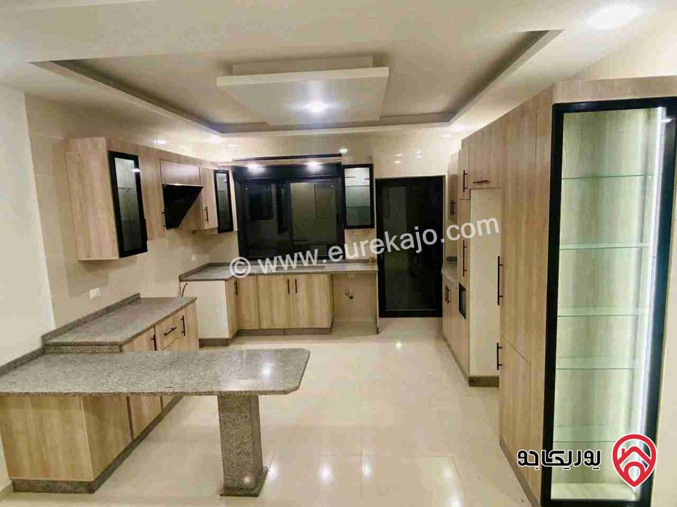 شقة طابق ثالث مساحة 180م لم تسكن للايجار في اربد - الراهبات