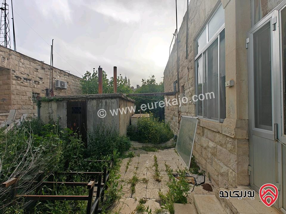 منزل مستقل مساحة 135م على أرض 680م للبيع في اربد