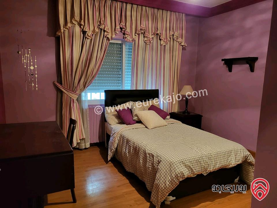 شقة أرضية دوبلكس مساحة 319م داخلي و 100م خارجي للبيع في عمان - ام السماق