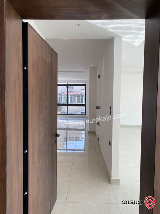 شقق مساحة 220م / 235م للبيع في عمان - دابوق تبدأ الأسعار من 200 الف 