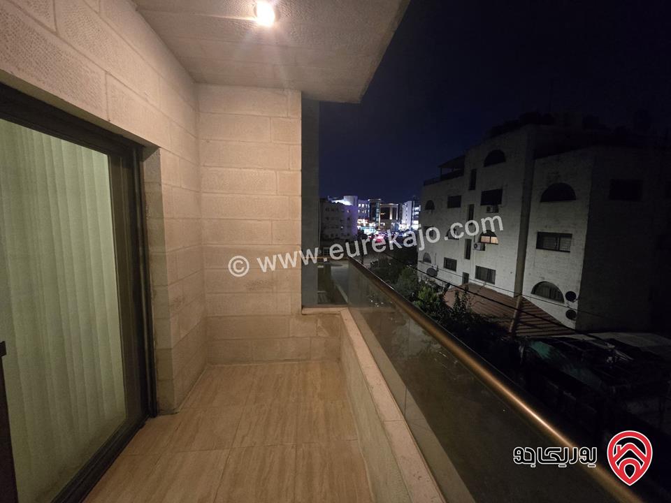 شقة فاخرة مفروشة للايجار ثلاث غرف نوم في الدوار السابع