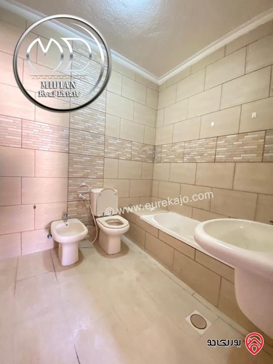 شقة فارغة للايجار في عمان - خلدا مساحة 200م طابق ثاني تشطيبات سوبر ديلوكس اطلالة جميلة 