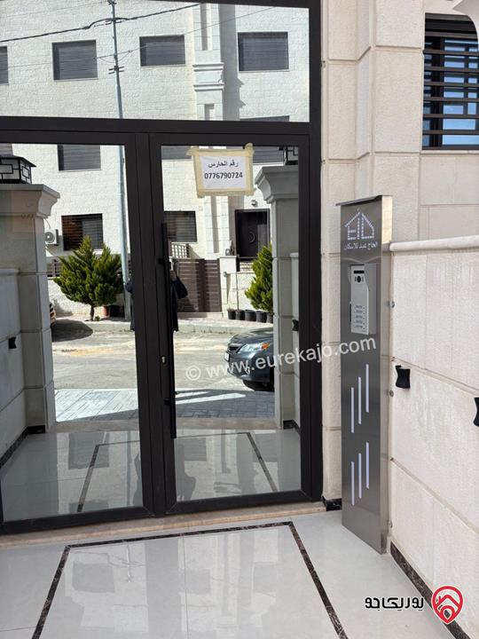 شقة جديدة ومميزة سوبر ديلوكس طابق أول مساحة 130م للبيع في عمان - ابو نصير 