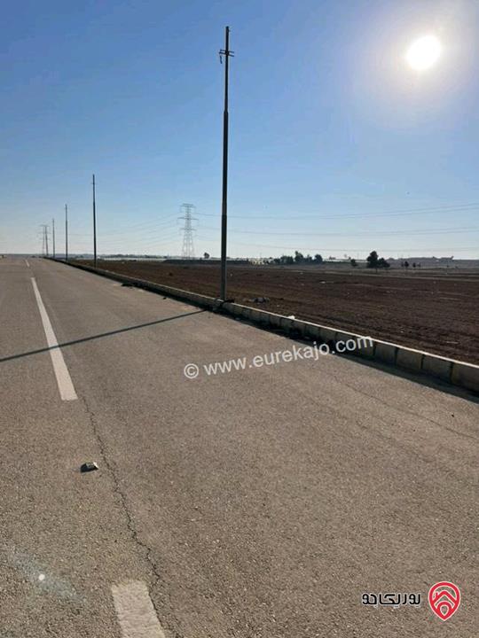 قطعة ارض مساحة 500م للبيع في عمان - زويزا بجانب المطار موقع مميز جدا 