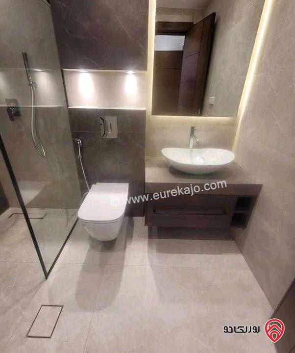 شقة فارغة مساحة 235م للايجار جديدة لم تسكن في عمان - خلدا