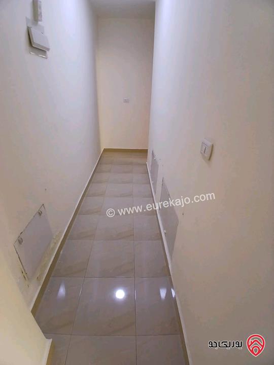 شقة فارغة طابق ثانى مساحة 110م للإيجار في عمان - الرابية 