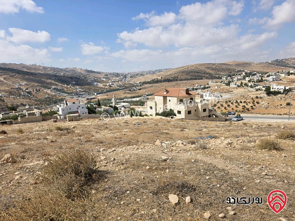 قطعة أرض مساحة 850م للبيع في الزرقاء - ام رمانة