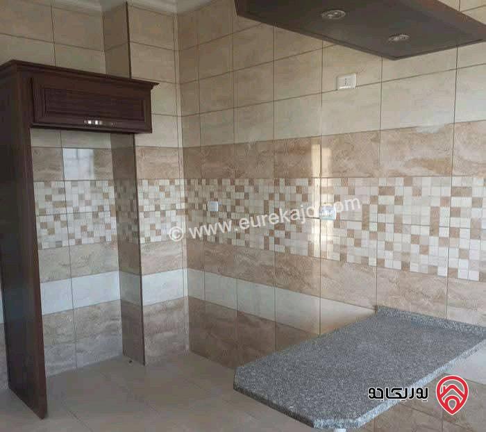 شقة فارغة طابق ثالث مساحة 165م للايجار في عمان - خلدا