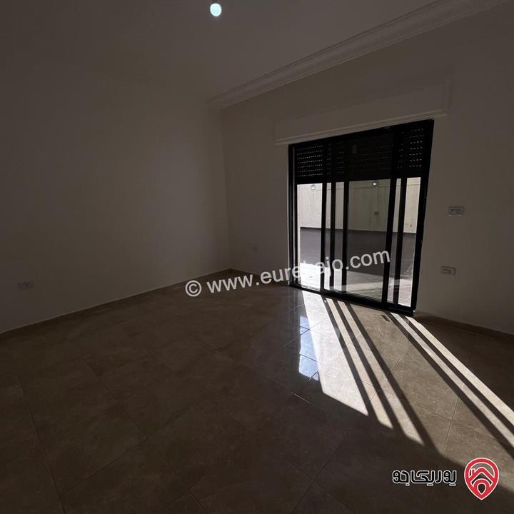 شقة طابق أول مساحة 185م للايجار في عمان - ضاحية الرشيد