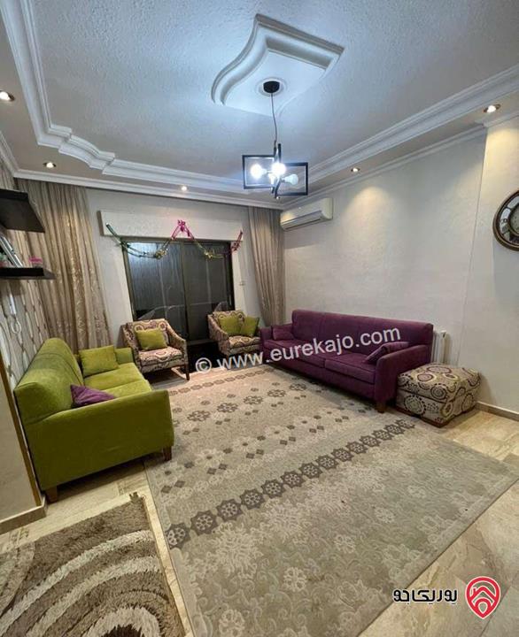 شقة مساحة 226م طابق أرضي للبيع مفروشة في خلدا 
