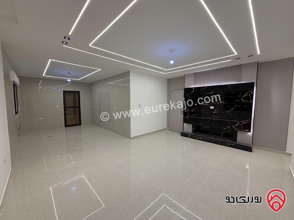 شقة طابق اول مساحة 170م للبيع في عمان - شفا بدران مقابل جامعة العلوم التطبيقية 