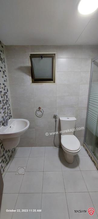 شقة مساحة 200م طابق أول للايجار في عمان - دير غبار