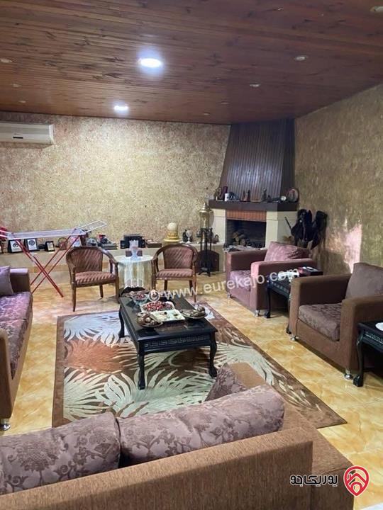 شقة للبيع في عمان- تلاع العلي قرب دوار الواحة طابق ارضي مساحة 120م + 35م