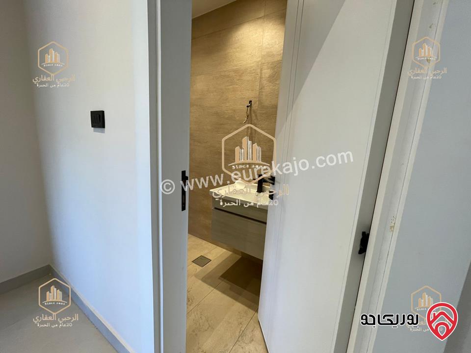 شقة مجددة مساحة 175م طابق ثاني للايجار في عمان - خلدا