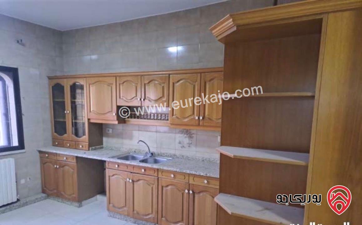 شقة طابق أول مساحة 201م للايجار في عمان - الصويفية 