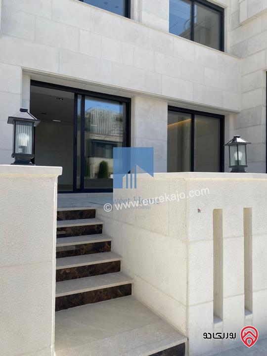 شقة أرضية فاخرة للبيع في عمان - أم أذينة قرب أبراج السادس 190م مع ترسات 130م لم تسكن