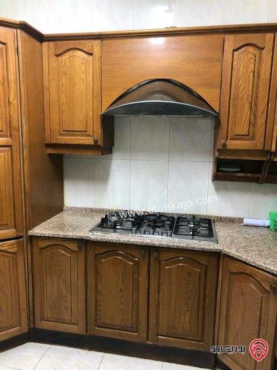 شقة طابق أول مساحة 124م للبيع في عمان - تلاع العلي