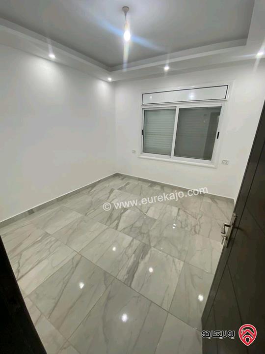 شقة فارغة طابق ثاني مساحة 90م للإيجار في عمان - الدوار السابع 