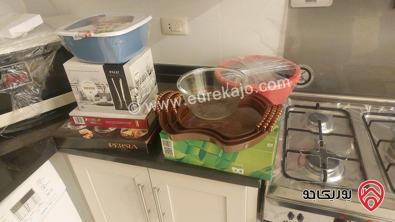 شقة مساحة 100م أرضية للايجار للطلبة مفروشة جزئي او كامل في اربد