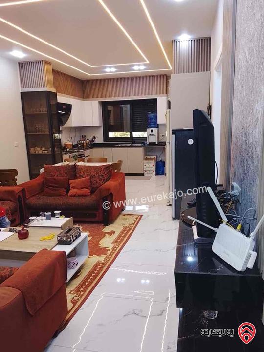 شقة مساحة 150م طابق أول  للبيع في اربد - الحي الشرقي بالقرب من مدارس الجيل الجديد 