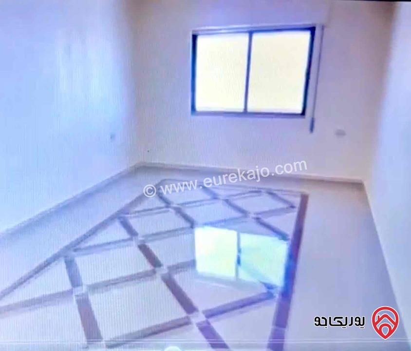 شقة مساحة 160م طابق ثالث للبيع في عمان - طبربور