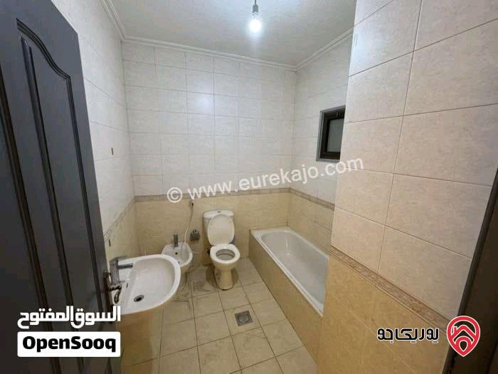 شقة فارغة طابق تسوية مساحة 185م للإيجار في عمان - خلدا 