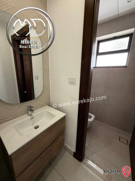 شقق للبيع في عمان - دير غبار مساحات 240م 4 نوم تشطيبات ديكورات عصرية فاخرة اطلالة رائعة جديدة لم تسكن