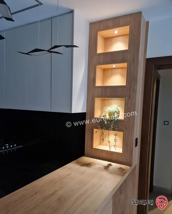 شقة فاخرة مساحة 180م للايجار مفروشة في عمان - عبدون