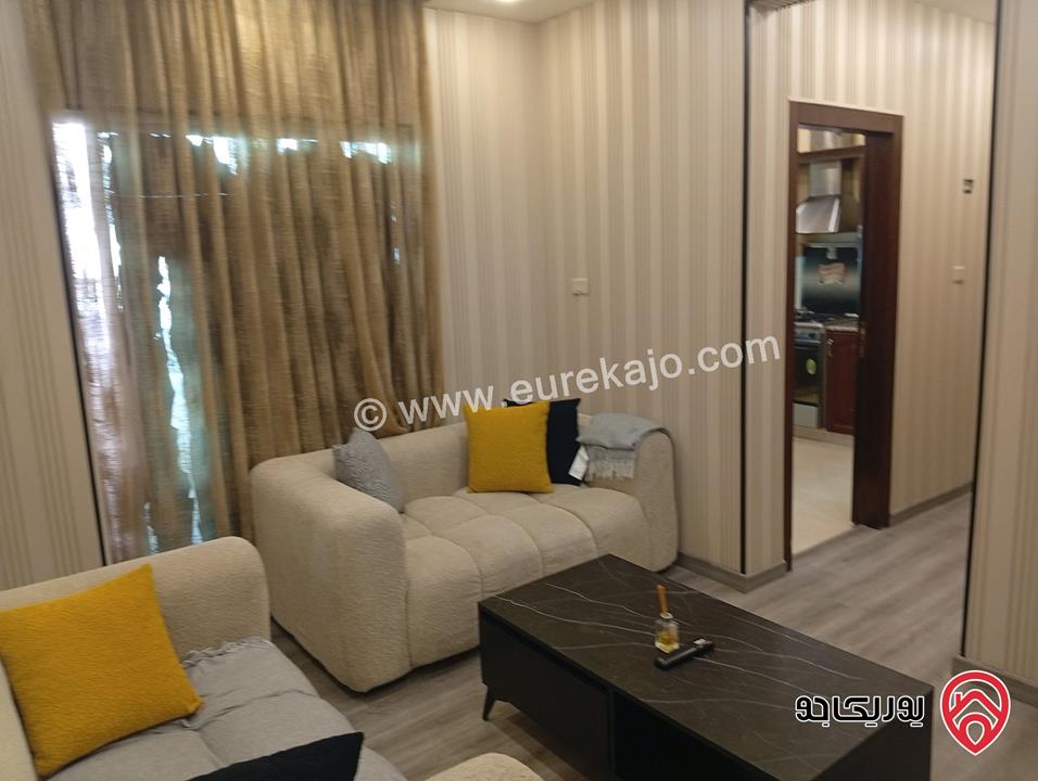 شقة مساحة 80م طابق ثاني للايجار مفروشة في عمان - الشميساني